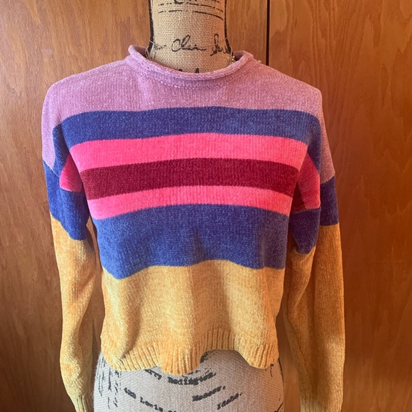 Absolutely Creative Worldwide Sweaters - Funky Multicolor Stripes Cropped Sweater!
